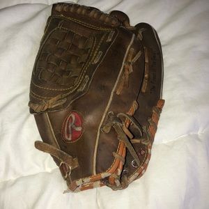 RAWLINGS SOFTBALL GLOVE